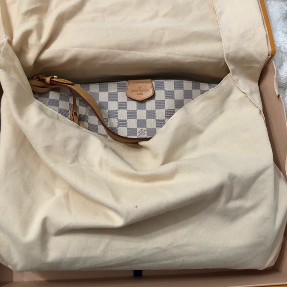 Excellent condition Louis Vuitton Azur Bag - Picture 3 of 6